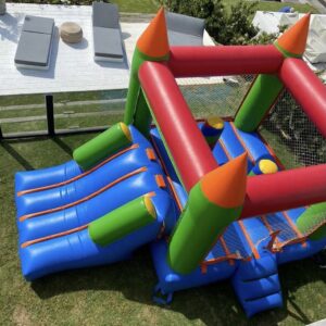 CASTILLO CON TOBOGAN - Image 2