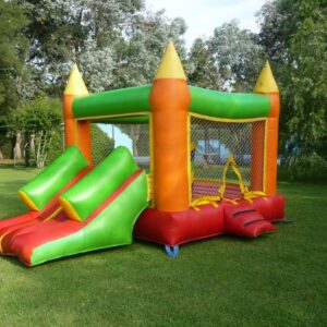 CASTILLO CON TOBOGAN