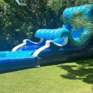 WATER SLIDE - Image 3